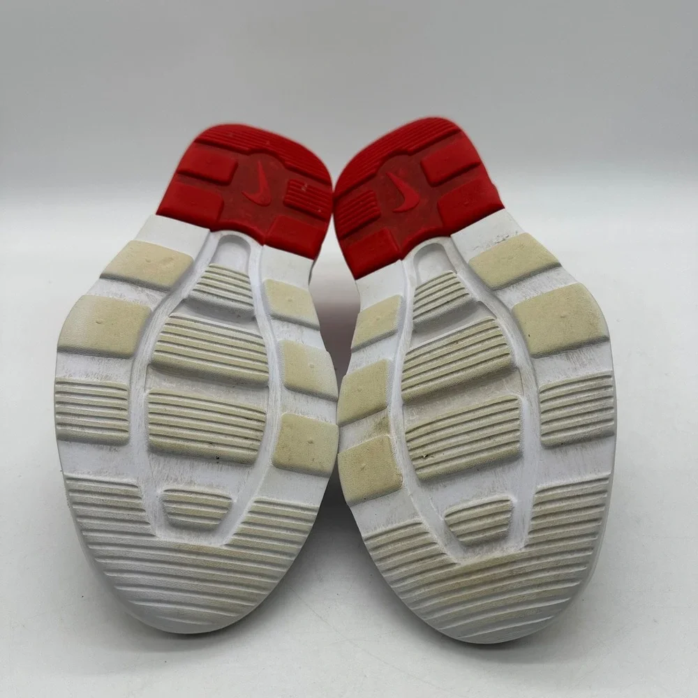 Nike Air Max Motion 2 CW4285-100 Womens Size 11 Sneaker Multicolor Running Shoes